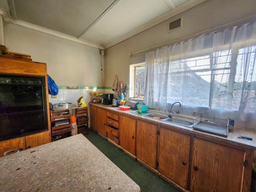 3 Bedroom Property for Sale in Songloed North West